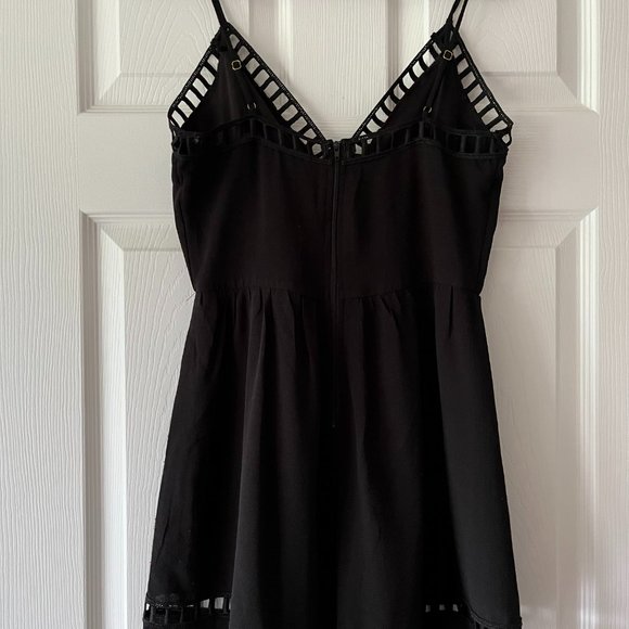 Trac Black Romper - Picture 7 of 7